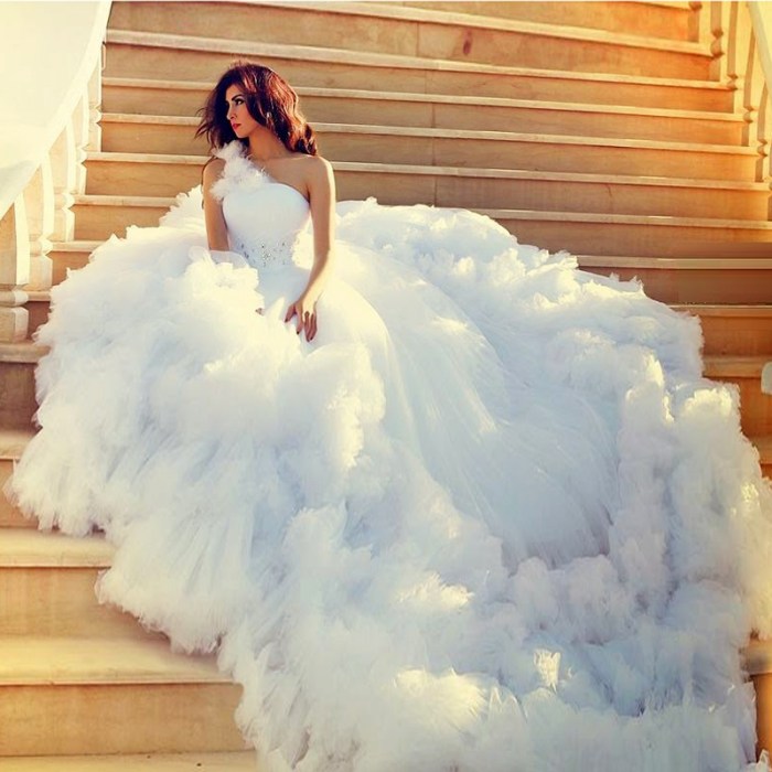 Plus size blush wedding dresses