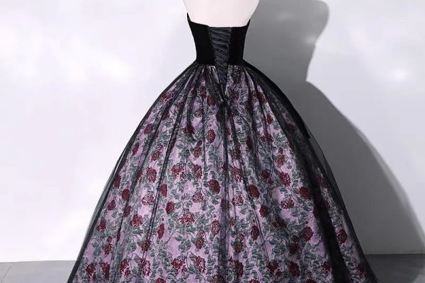 Gothic wedding dresses black and purple